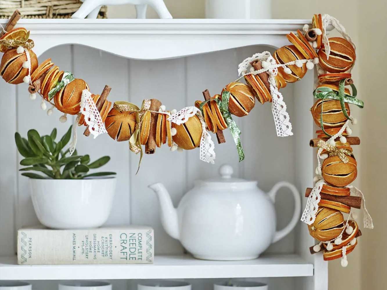 dried orange christmas garland 1280
