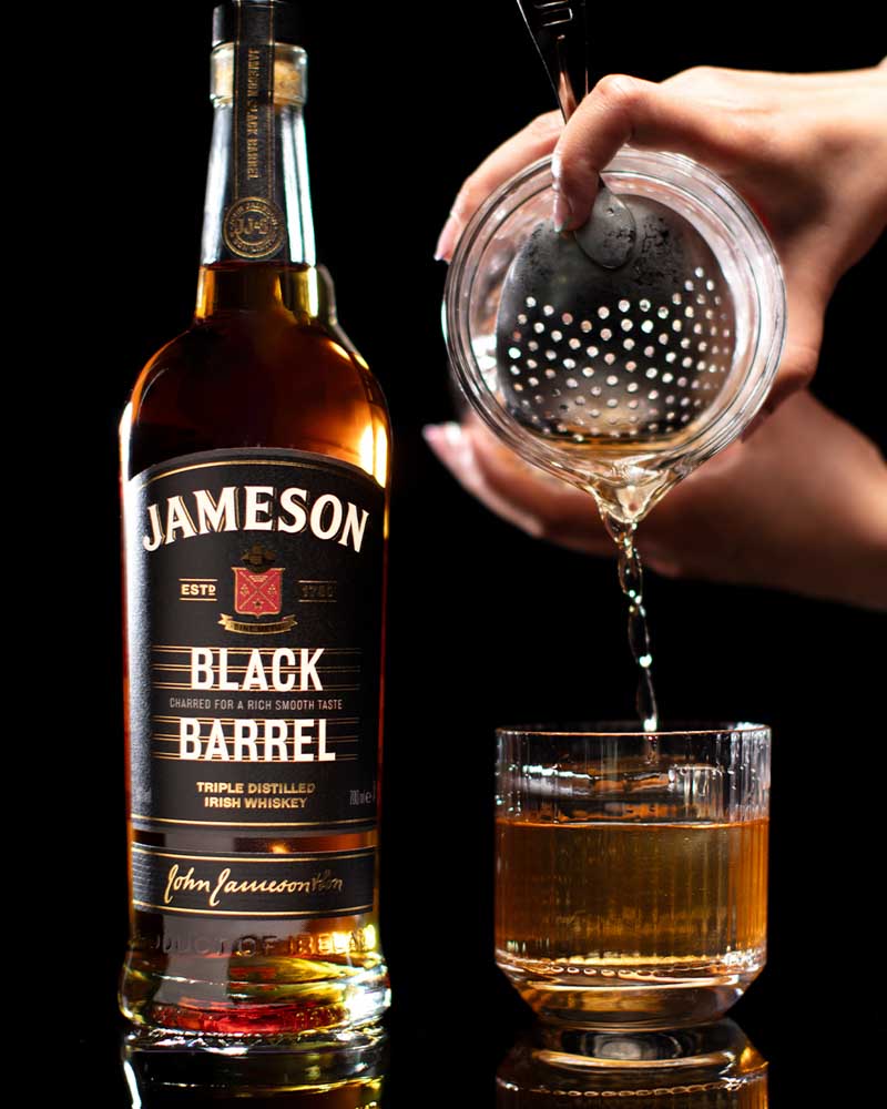 OriginalSizeJPEG JAMESON Product Drinks Black Barrel Old Fashioned B24 Q2 Drinks 4x5 2